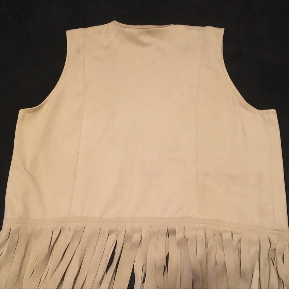 New Directions Tan Fringe Vest - Picture 6 of 10